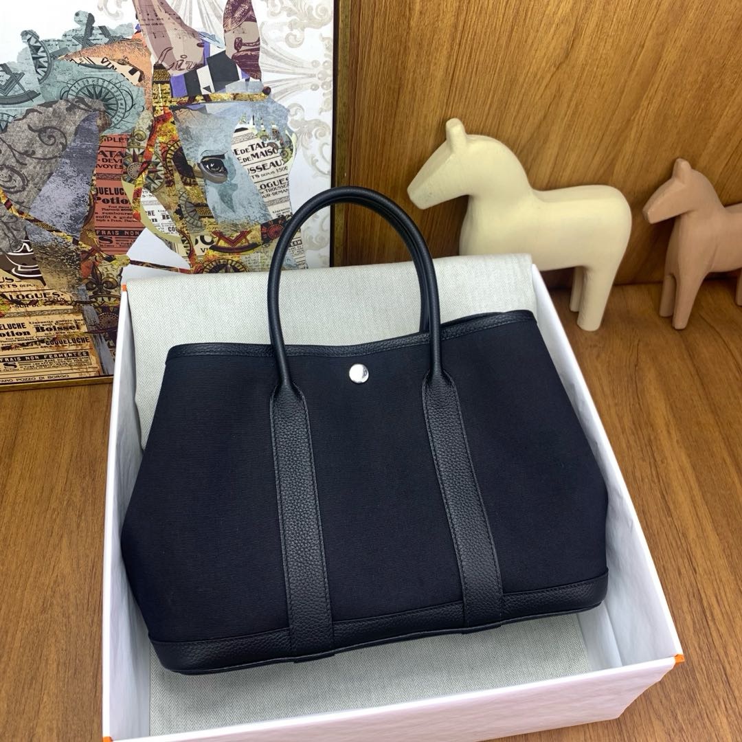 에르메스 가든파티30 블랙 캔버스